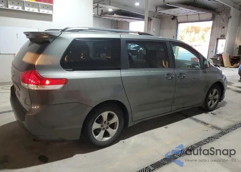 2011 Toyota Sienna Le из США, поврежденный, VIN 5TDKK3DC6BS078842